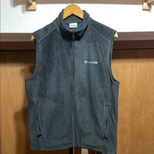Columbia Men's Black Fleece Vest